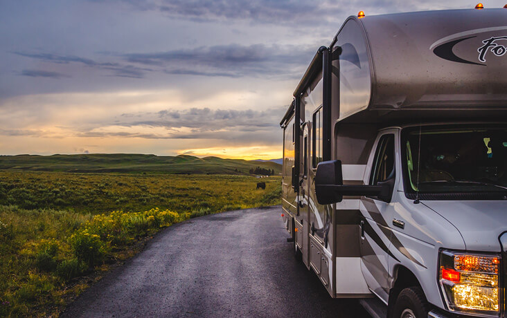 quiet-evening-in-yellowstone_t20_2gPBAV